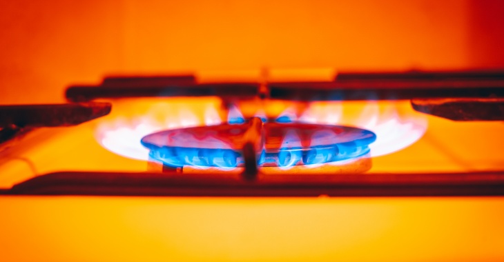 Niższe ceny gazu w taryfach sprzedawców