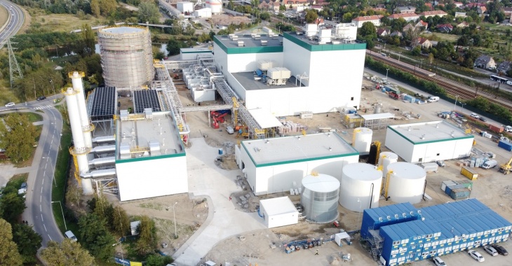 PGE Energia Ciepła inwestuje 3,2 mld złotych w nowe technologie i urządzenia produkcyjne PGE Energia Ciepła inwestuje 3,2 mld złotych w nowe technologie i urządzenia produkcyjne