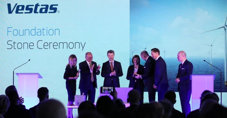 Duński gigant energetyki wiatrowej w obecności Króla Danii świętuje uroczystość wmurowania kamienia węgielnego w Szczecinie Duński gigant energetyki wiatrowej w obecności Króla Danii świętuje uroczystość wmurowania kamienia węgielnego w Szczecinie