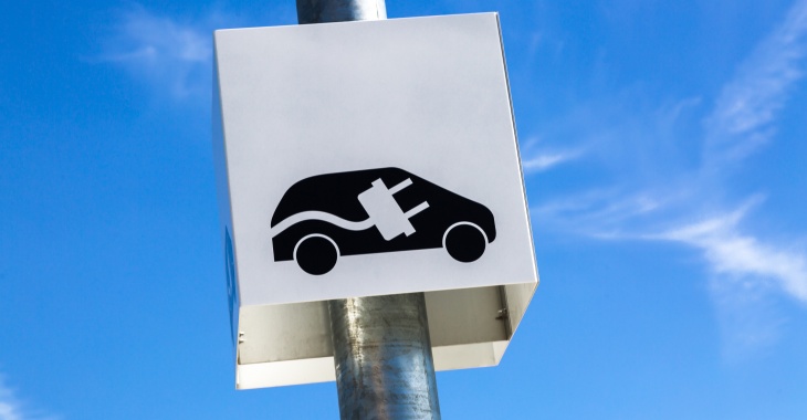 Nowe stacje ładowania pojazdów elektrycznych dzięki modernizacji sieci Energi Operatora Nowe stacje ładowania pojazdów elektrycznych dzięki modernizacji sieci Energi Operatora