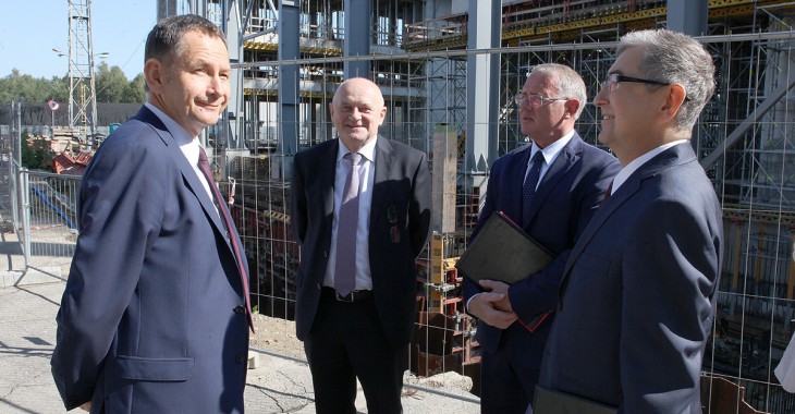 Rozpoczął się montaż kotła CFB w ZW Tychy Rozpoczął się montaż kotła CFB w ZW Tychy