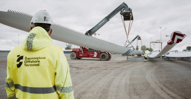 Grupa ORLEN otwiera pierwszy w Polsce terminal instalacyjny dla morskich farm wiatrowych. Jest już pierwszy kontrakt Grupa ORLEN otwiera pierwszy w Polsce terminal instalacyjny dla morskich farm wiatrowych. Jest już pierwszy kontrakt