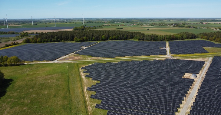 GOLDBECK SOLAR z powodzeniem kończy budowę parku solarnego Postomino o mocy 90 MWp GOLDBECK SOLAR z powodzeniem kończy budowę parku solarnego Postomino o mocy 90 MWp
