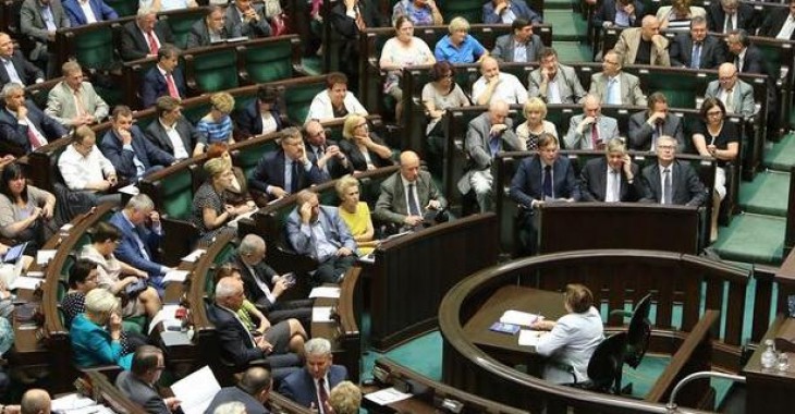 Sejm: Ostateczna treść nowelizacji ustawy o biokomponentach i biopaliwach ciekłych