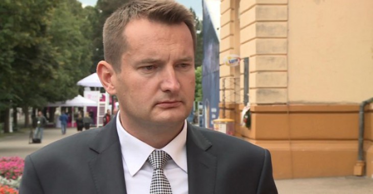 PGNiG planuje przejęcia sieci ciepłowniczych oraz firm w sektorze wydobycia PGNiG planuje przejęcia sieci ciepłowniczych oraz firm w sektorze wydobycia