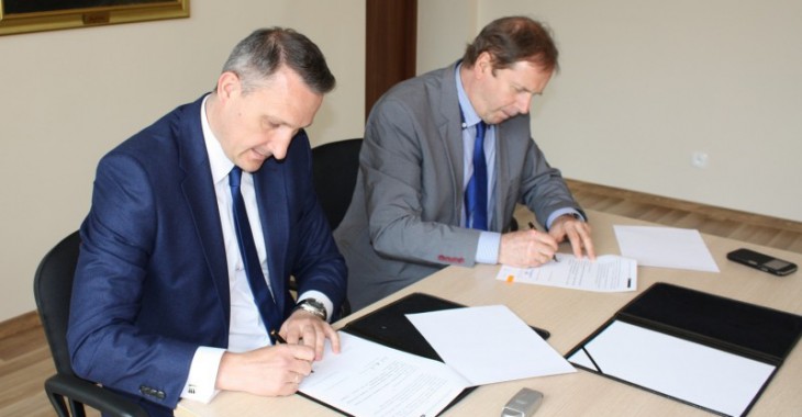 Bliska współpraca biznesu i nauki Bliska współpraca biznesu i nauki