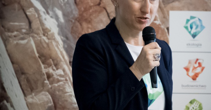 Naturalne zmiany niezmiennych wartości Naturalne zmiany niezmiennych wartości