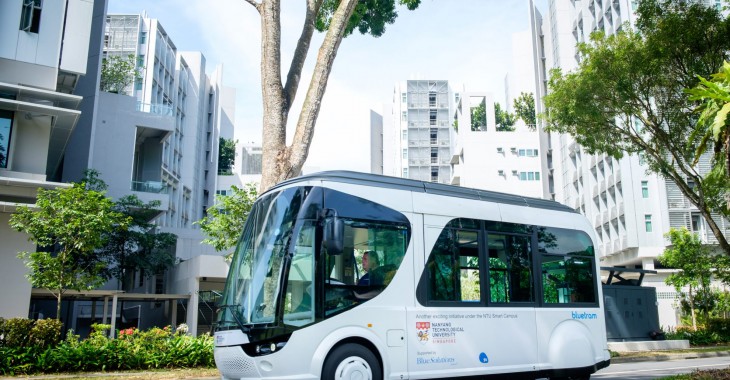 Singapurski uniwersytet NTU zaprezentował autobus elektryczny, w planach pojazdy autonomiczne Singapurski uniwersytet NTU zaprezentował autobus elektryczny, w planach pojazdy autonomiczne
