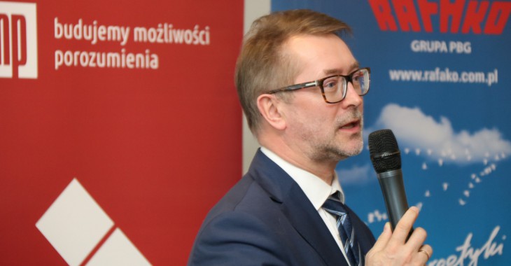 Rezygnacja wiceprezesa i przygotowanie do zmiany strategii Rezygnacja wiceprezesa i przygotowanie do zmiany strategii