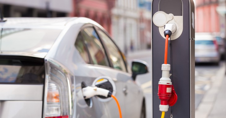 Zdaniem Szczęśniaka: E-mobilność, czyli ja płacę, pan płaci... Zdaniem Szczęśniaka: E-mobilność, czyli ja płacę, pan płaci...