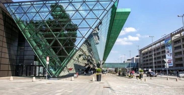 W Kraków Airport powstanie stacja szybkiego ładowania samochodów elektrycznych W Kraków Airport powstanie stacja szybkiego ładowania samochodów elektrycznych