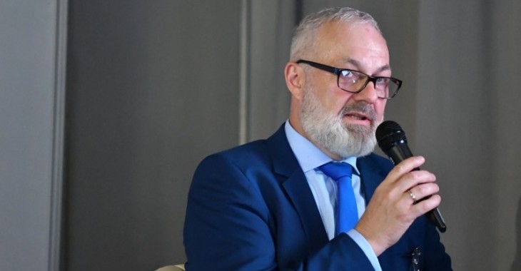 Przyszłość polskiego ciepłownictwa - debata ciepłownicza na ENERGETYCE BEŁCHATÓW 2018 Przyszłość polskiego ciepłownictwa - debata ciepłownicza na ENERGETYCE BEŁCHATÓW 2018
