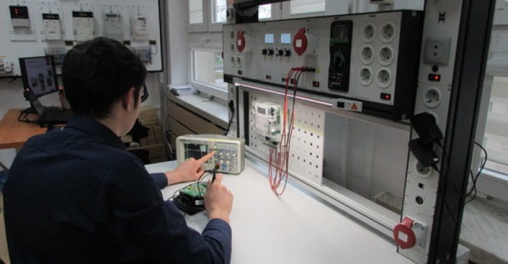 Laboratorium AMI kluczem do nowych technologii Laboratorium AMI kluczem do nowych technologii