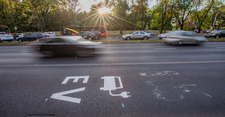 System identyfikacji dla polskiej elektromobilności (raport) System identyfikacji dla polskiej elektromobilności (raport)