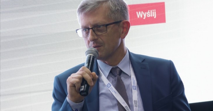 DEBATA CIEPŁOWNICZA: Zmieniający się klimat i inne zagrożenia dla branży ciepłowniczej DEBATA CIEPŁOWNICZA: Zmieniający się klimat i inne zagrożenia dla branży ciepłowniczej