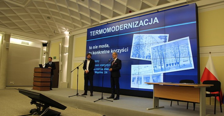 Ponad 1 mln zł rocznych oszczędności na cieple i energii elektrycznej po termomodernizacji budynku MIiR Ponad 1 mln zł rocznych oszczędności na cieple i energii elektrycznej po termomodernizacji budynku MIiR