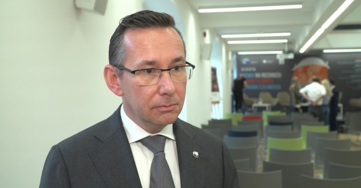Prezes WWF Polska: obecny system energetyczny jest drogi i nieefektywny. Te środki można przekierować na rozwój odnawialnych źródeł Prezes WWF Polska: obecny system energetyczny jest drogi i nieefektywny. Te środki można przekierować na rozwój odnawialnych źródeł