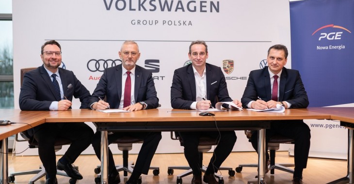 PGE Nowa Energia zainstaluje do 300 punktów ładowania EV przy salonach marek Volkswagen Group Polska