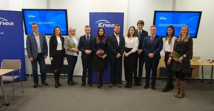 Pierwsi absolwenci studiów dualnych Grupy Enea Pierwsi absolwenci studiów dualnych Grupy Enea