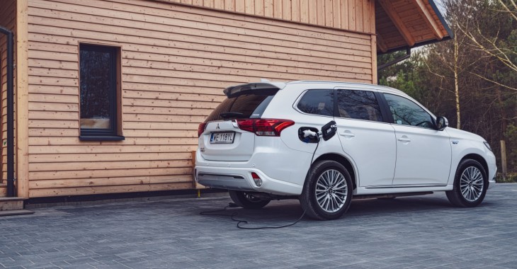 Fakty i mity rynku e-mobility Fakty i mity rynku e-mobility
