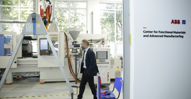 Nowe laboratorium ABB i Politechniki Krakowskiej będzie zmieniać produkty elektryfikacji Nowe laboratorium ABB i Politechniki Krakowskiej będzie zmieniać produkty elektryfikacji