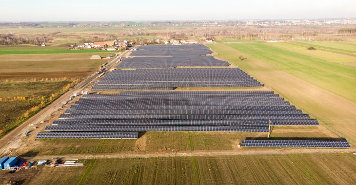 Green Genius zainwestuje ponad 100 milionów euro w budowę parków fotowoltaicznych w Polsce. Green Genius zainwestuje ponad 100 milionów euro w budowę parków fotowoltaicznych w Polsce.