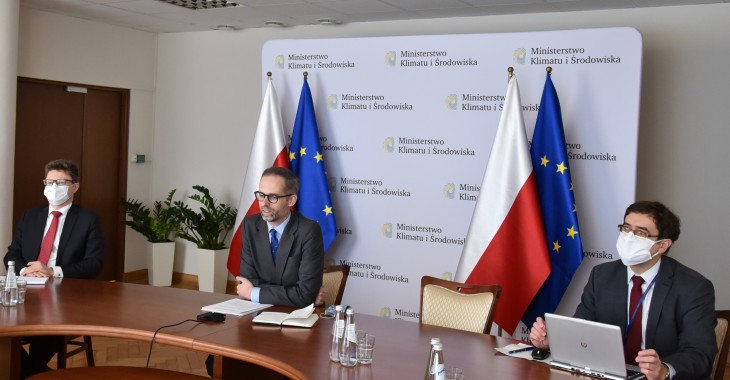 Spotkanie wiceministra Guibourgé-Czetwertyńskiego z Ambasador Republiki Korei - Panią Mirą Sun Spotkanie wiceministra Guibourgé-Czetwertyńskiego z Ambasador Republiki Korei - Panią Mirą Sun