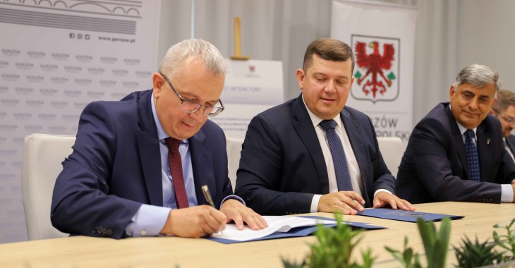 Kolejny krok w stronę ekologii. PGE Energia Ciepła wspomoże budowę ITPOE w Gorzowie Wielkopolskim Kolejny krok w stronę ekologii. PGE Energia Ciepła wspomoże budowę ITPOE w Gorzowie Wielkopolskim