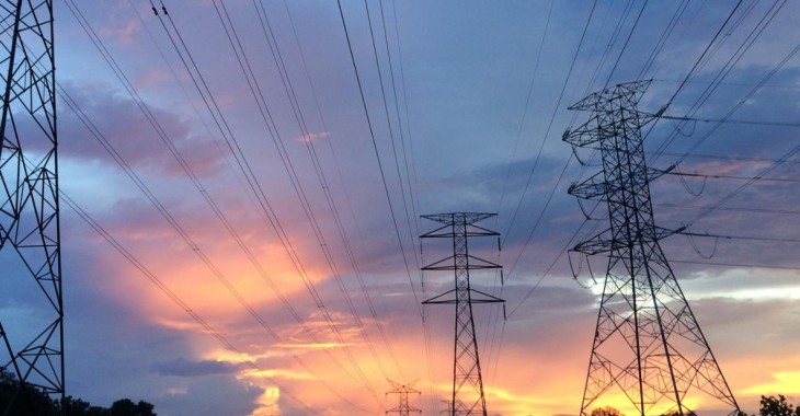 Dwa lata stabilnej pracy krajowego systemu elektroenergetycznego Dwa lata stabilnej pracy krajowego systemu elektroenergetycznego