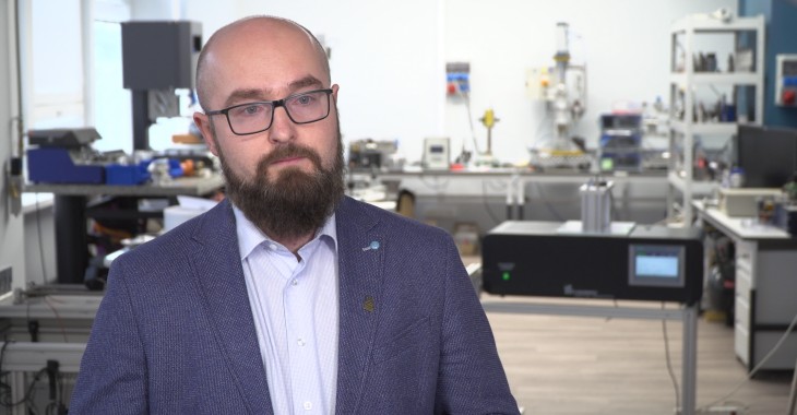 Polacy z innowacyjną aparaturą pomiarową do badań jakości koksu. Wykorzystywana jest w koksowniach i hutach w kilkunastu krajach świata Polacy z innowacyjną aparaturą pomiarową do badań jakości koksu. Wykorzystywana jest w koksowniach i hutach w kilkunastu krajach świata