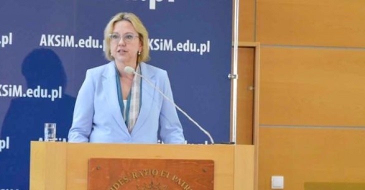 Minister Anna Moskwa zainaugurowała konferencję: "Geotermia dla rozwoju polskich miast i społeczności" Minister Anna Moskwa zainaugurowała konferencję: "Geotermia dla rozwoju polskich miast i społeczności"