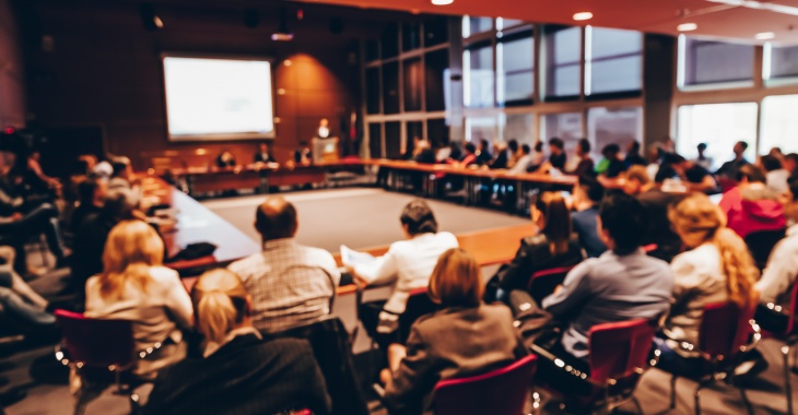 DEBATY na Forum Zielonego Przemysłu DEBATY na Forum Zielonego Przemysłu
